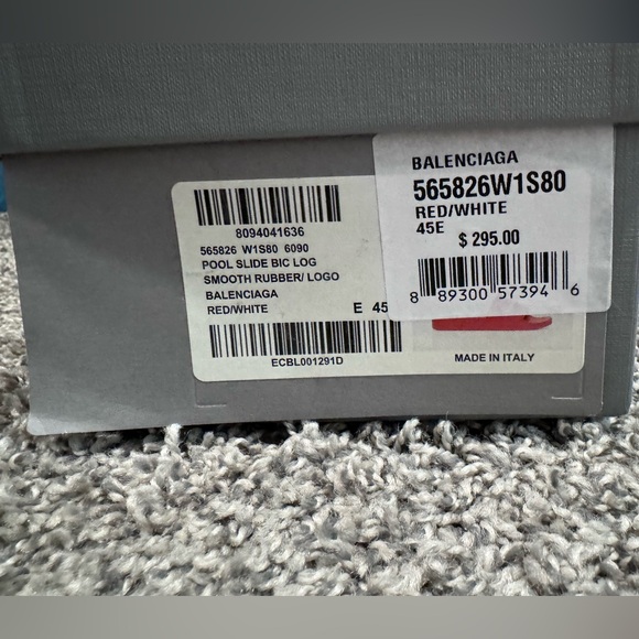 Authentic men’s Balenciaga  red slippers size 11 - Picture 3 of 4